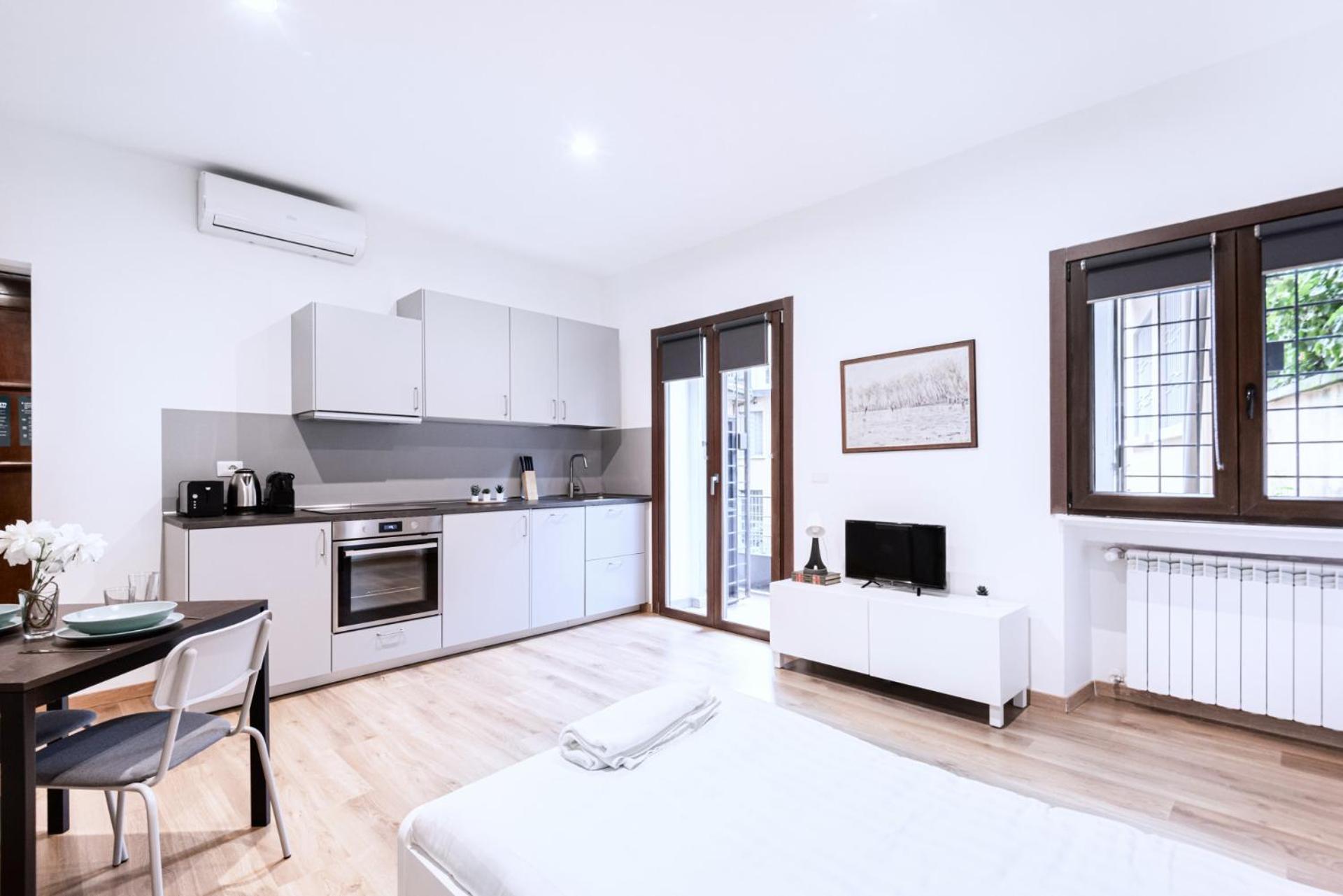 Апартаменты Easylife - Studio Con Balcone In Risorgimento Милан Экстерьер фото